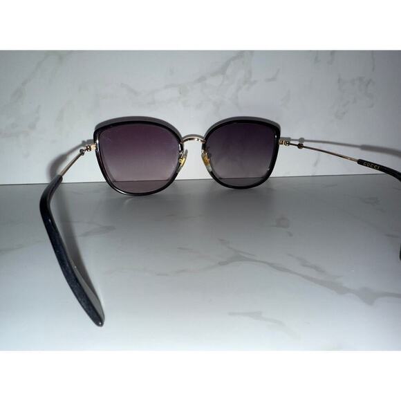 Gucci Cat-Eye Sunglasses in Black with Gold Trim - Vintage main image 5